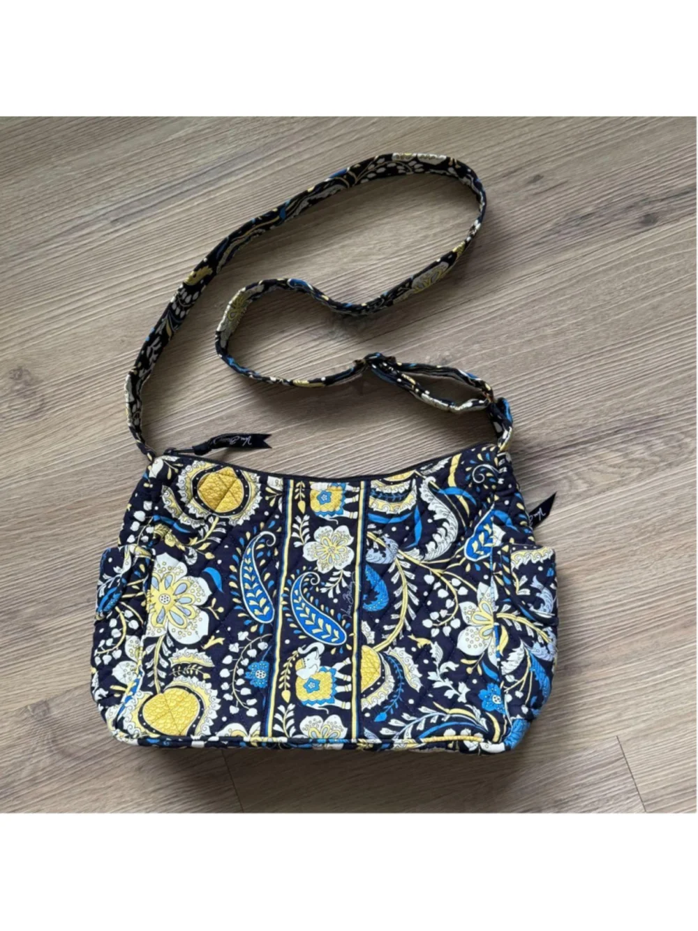 Vera Bradley Ellie Blue crossbody shoulder bag